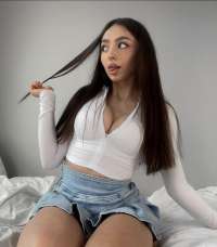 Aramanızı bekleyen escort Selin