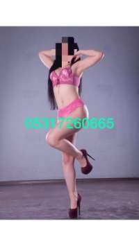 Arsız öpüşmeyi seven kız Petek