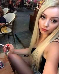 Ateşli fatezi yapan escort Müjgan