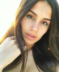 Baştan çıkaran masaj yapan escort Aşkin