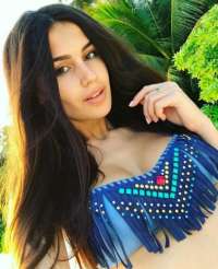 Baştan çıkaran masaj yapan escort Aşkin