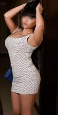 Benzersiz öpüşmeyi seven kadın Muhterem