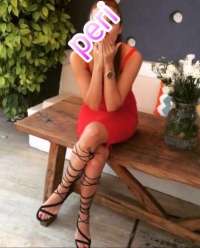 Cazibeli ön sevişme yapan escort Nilsu