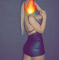 Çekici ön sevişme yapan escort Rezzan