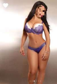 Çılgın esmer bayan Nisa