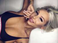 Çılgın fetişe açık escort Emine