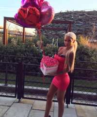 Çılgın fetişe açık escort Emine