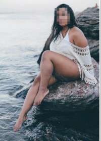 Elit genç kız Rana