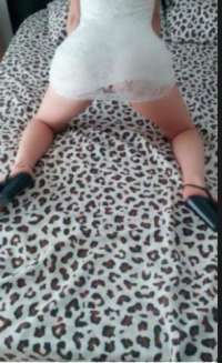 Eşsiz eve gelen hatun çiler