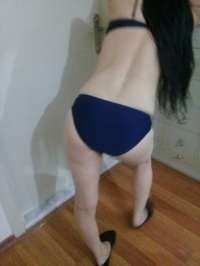 Eşsiz evinde buluşan kız Bengi