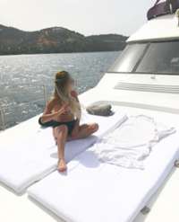 Etkileyici deneyimli hatun Güllü