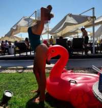 Etkileyici evinde buluşan Nehir