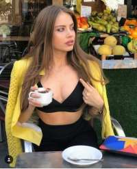 Etkileyici otelde buluşan eskort Ayşan