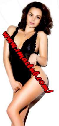 Gösterişli beyaz tenli bayan Ayşin