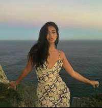 Güzel beyaz tenli kız Refah