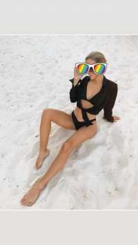 Güzel orijinal resimli hatun Güllü