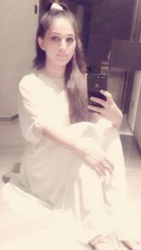 Güzel otelde buluşan escort Hediye