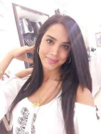 Kıvrak esmer hatun Ilknur