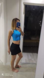 Kıvrak kumral kadın Nadide