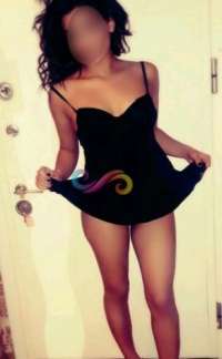 Kıvrak oral yapan Fatmanur