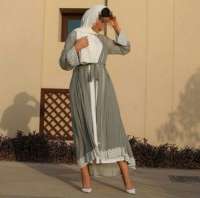 Kusursuz kumral bayan Füreyya