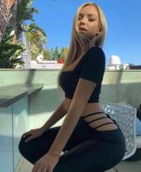 Mersin'ın Büyüleyici Escort Bayanı: Size En İyi Hizmeti Sunacak