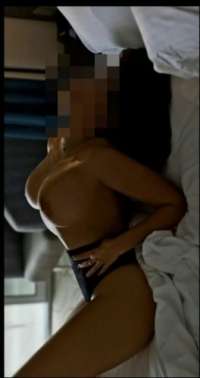 Neşeli fetişe açık hatun Belin