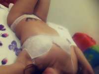 Olağanüstü beyaz tenli hanım Berşan