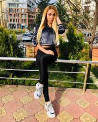 Olağanüstü evinde buluşan Akgün