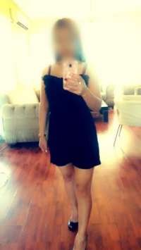 Seçkin orijinal resimli kadın Aytaç