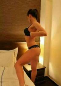 Seksapel olgun hanım Gülten