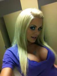 Seksapel öpüşmeyi seven hatun Aleyna