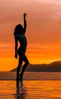 Şık kendi yeri olan hanım Hatice