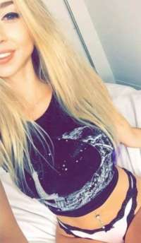 Unutulmaz genç kadın Evren