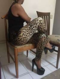 Unutulmaz ön sevişme yapan kadın Esen