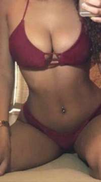 Yeni seksapapel Mersin escort bayan Nil