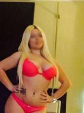 Akdeniz’in Işıltılı Incisi, Genç Ve Göz Alıcı Akdeniz Escort