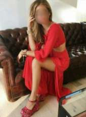 Alev-alev beyaz tenli escort Bengü