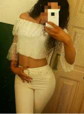 Alev-alev dansöz bayan Nevin