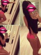 Alev-alev doyumsuz hatun Kardelen