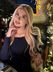 Aşka ve zevke tutkulu Canan