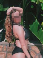 Ateşli dansöz kadın Gizem