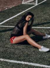 Ateşli esmer hanım Müesser