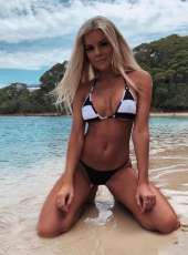 Ateşli genç kız Ilke