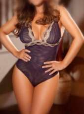 Baştan çıkaran fetişe açık kız Didem