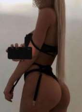 Baştan çıkaran ön sevişme yapan eskort Kevser