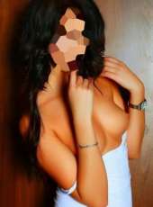 Benzersiz öpüşmeyi seven kız Mehpare