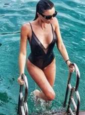 Benzersiz sakso çeken eskort Nisa