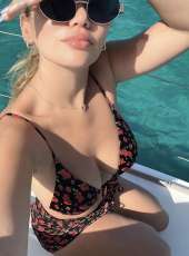 Beyleri baştan çıkaracak Delal