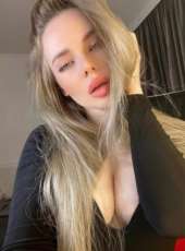 Cazibeli balık etli kadın Gülten